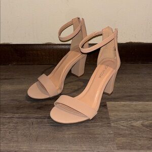 Nude Heels Top Moda Size 6.5